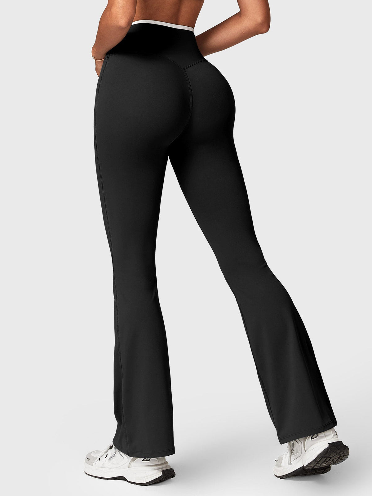 VYRA CoreFlex Contrast-Trim Flare Leggings