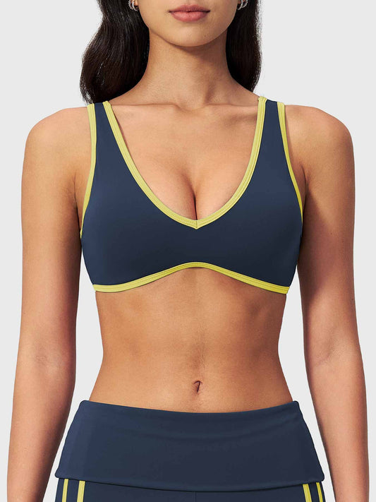VYRA Ease Color-Block Sports Bra