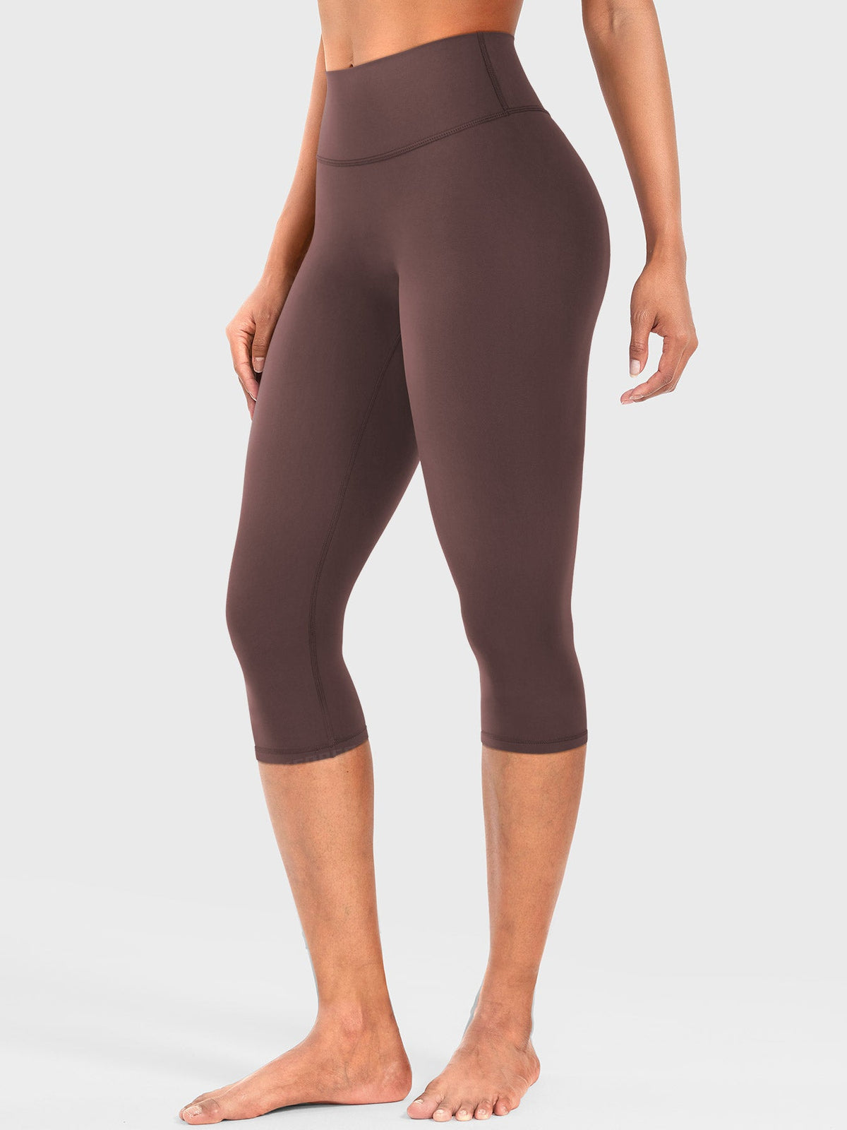 VYRA Ease Y2K Off-Shoulder Capri Set